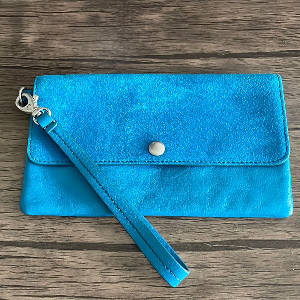 Fossil Turquoise Leather Suede Clutch Wallet with Detachable Strap Wristlet